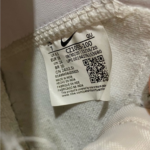 Nike Blazers Mid - Picture 5 of 7